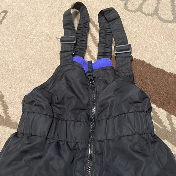 Snow pants - Picture 2 of 3